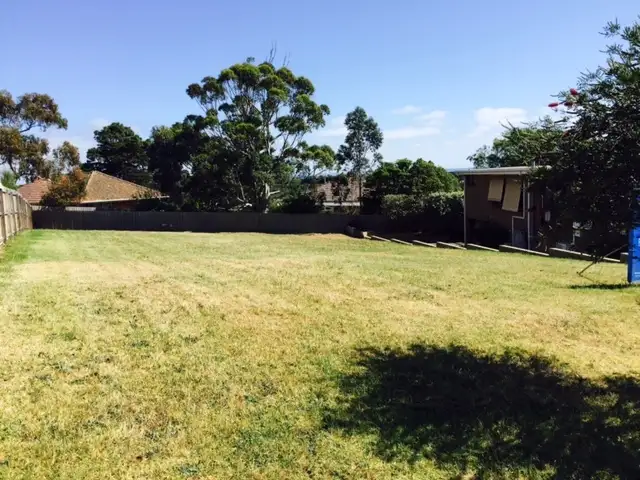 16 Sherwood Crescent, Portarlington VIC 3223
