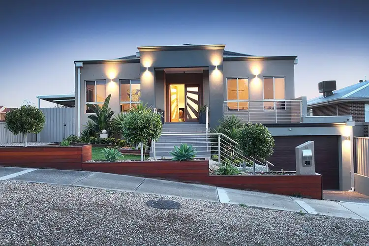 12 Inverie Court, Greenvale VIC 3059