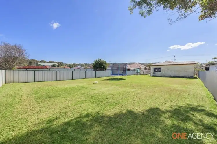 22 Redrose Avenue, Belmont NSW 2280