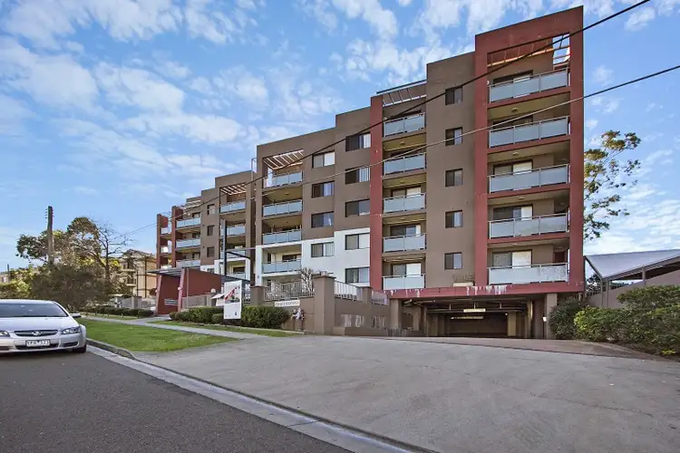 32/17-21 Bruce St, Blacktown NSW 2148