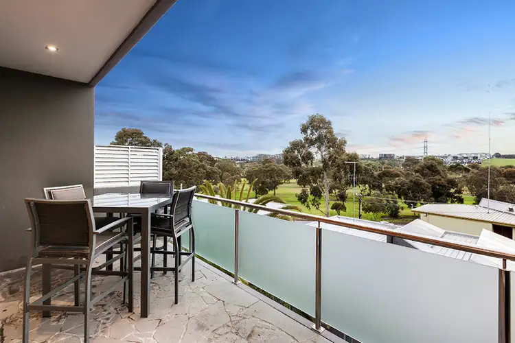 Sixth view of Homely townhouse listing, 4/1 River Avenue, Ascot Vale VIC 3032