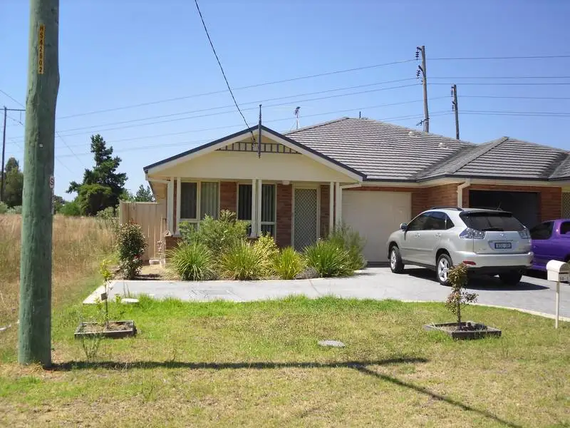 Main view of Homely unit listing, Unit 1/98 Main Road, Heddon Greta NSW 2321