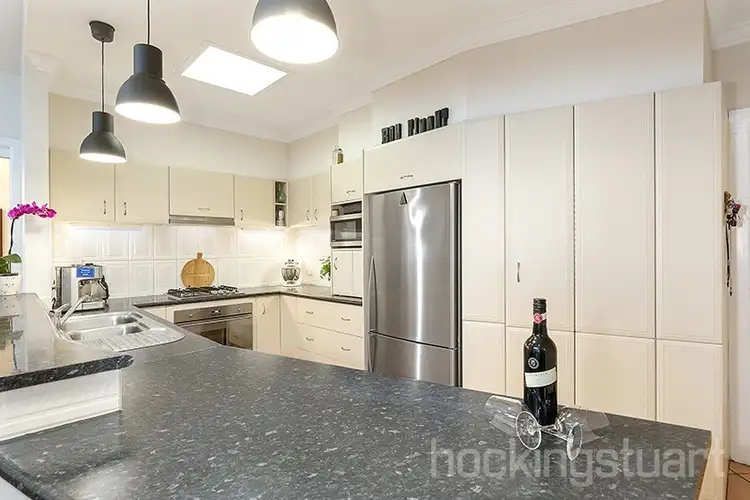 Fifth view of Homely house listing, 2 Tolls Avenue, Mentone VIC 3194