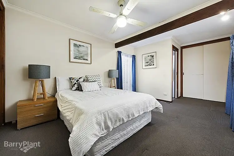 Sixth view of Homely house listing, 5 Larkin Court, Bundoora VIC 3083