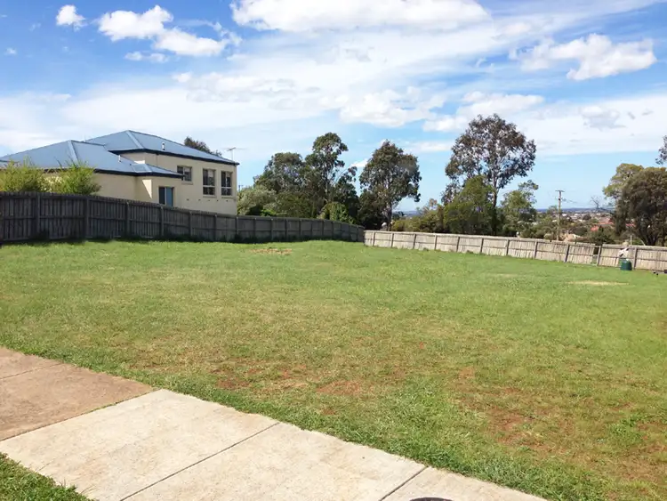 13 Granby Crescent, Highton VIC 3216
