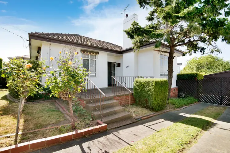 38 Drysdale Street, Reservoir VIC 3073