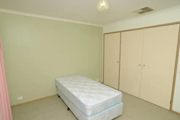 Fourth view of Homely unit listing, 1/70 Williams Road, Wangaratta VIC 3677