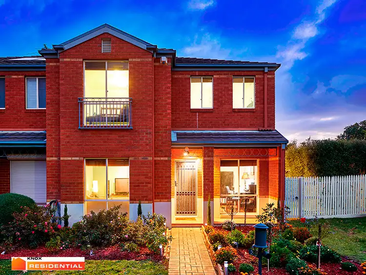 39 St Laurent Rise, Knoxfield VIC 3180