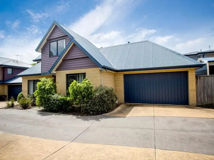 Main view of Homely townhouse listing, 2/41 Yuille Street, Frankston VIC 3199