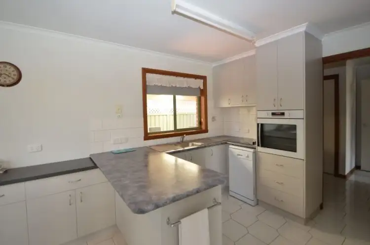 Fourth view of Homely townhouse listing, 1/23 Thomas Wedge Drive, Wangaratta VIC 3677