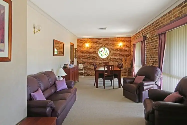 Fifth view of Homely house listing, 6 Hilldale Drive, Bolwarra Heights NSW 2320