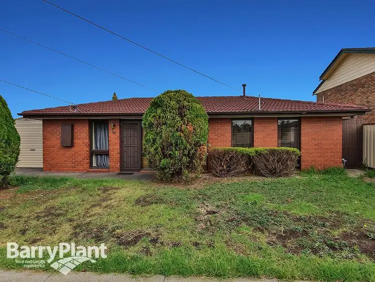33 Concord Circuit, Albanvale VIC 3021