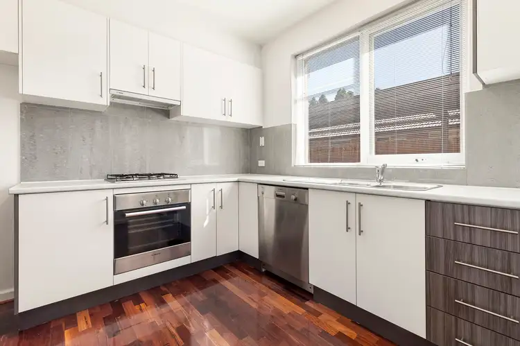 2/23 Whitmuir Road, Bentleigh VIC 3204