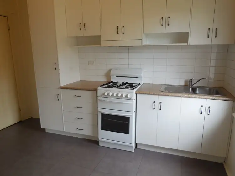 Seventh view of Homely house listing, 10 Sanita Street, Goulburn NSW 2580