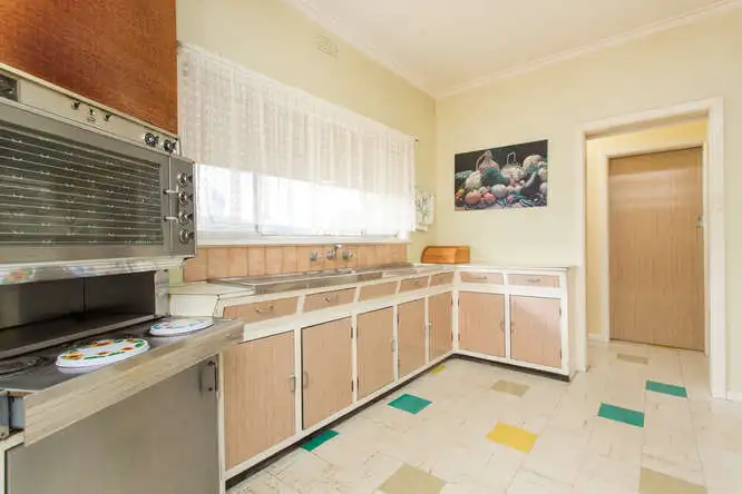 Fifth view of Homely house listing, 28 Hector Street, Mildura VIC 3500