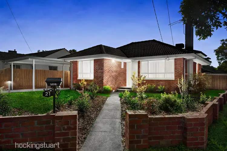 21 Pine Street, Frankston North VIC 3200