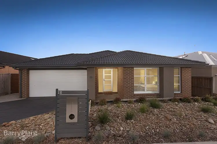 12 Hedgevale Drive, Officer VIC 3809