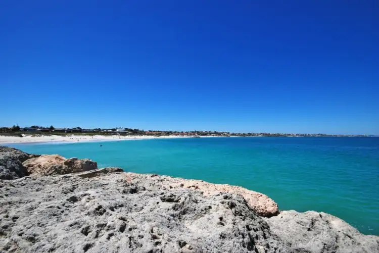 33 Waterford Drive, Hillarys WA 6025