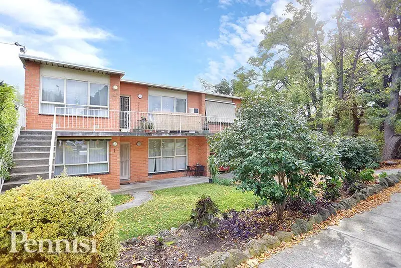Main view of Homely unit listing, 1/209 Napier Street, Essendon VIC 3040