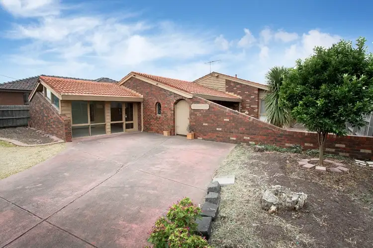 10 Jacana Court, Sunshine North VIC 3020