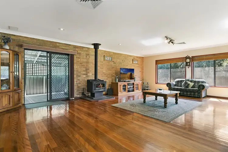 Fifth view of Homely house listing, 1 Briggs Close, Lochinvar NSW 2321
