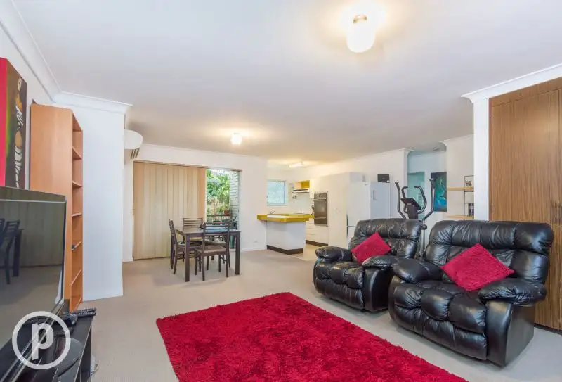 Main view of Homely unit listing, 2/18 Raby Road, Coorparoo QLD 4151