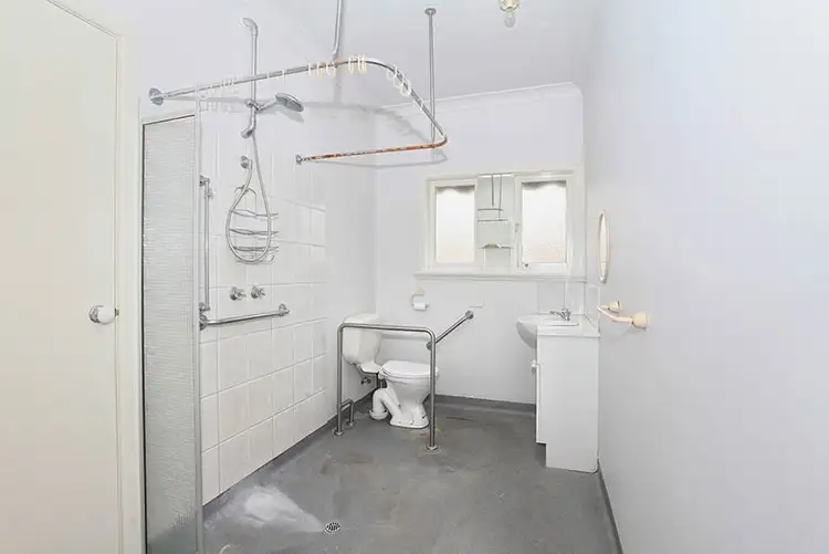 Fifth view of Homely house listing, 65 Perrett Avenue, St Albans VIC 3021