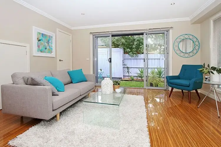 1/154 St Vigeons Road, Reservoir VIC 3073