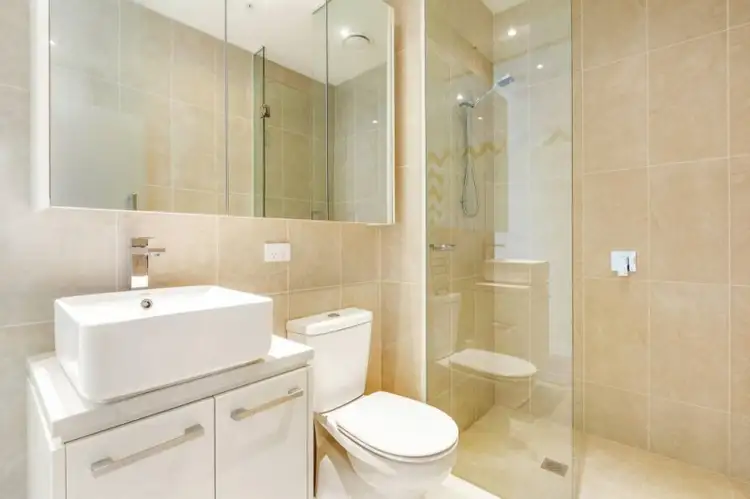 Sixth view of Homely apartment listing, Apt 602/435 Unit 3 Nepean Highway, Frankston VIC 3199