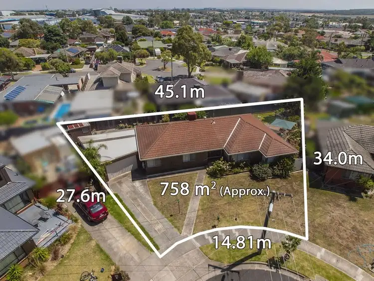 Second view of Homely house listing, 7 Hinton Close, Gladstone Park VIC 3043