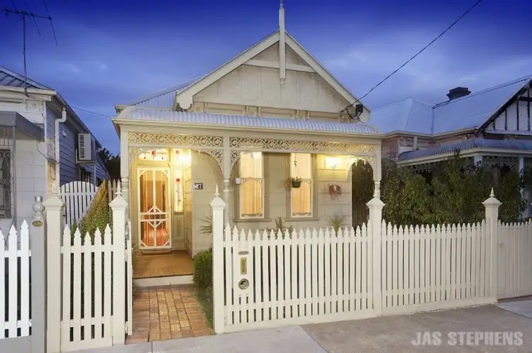 27 Tennyson Street, Seddon VIC 3011