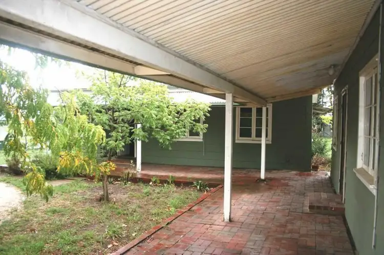 2A & 2B Cooper Street, Gunning NSW 2581