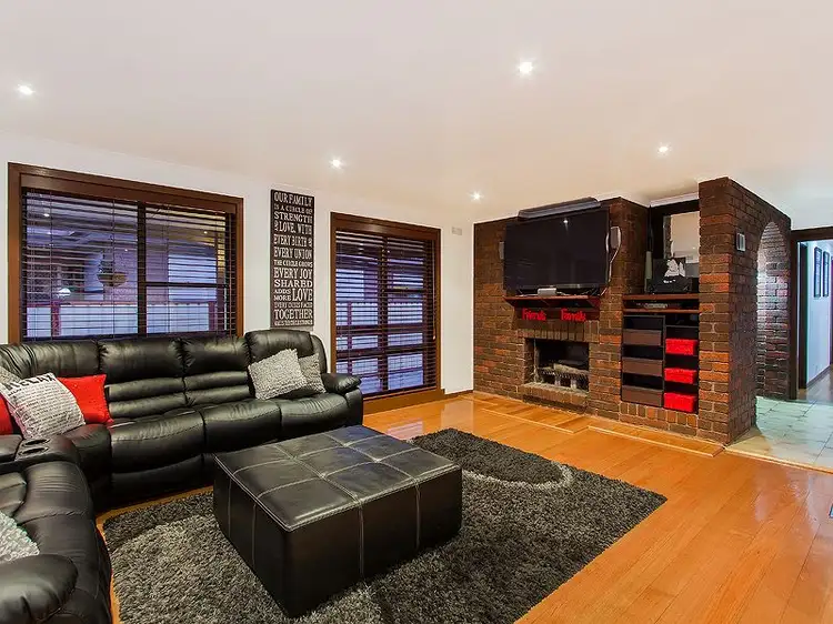 Seventh view of Homely house listing, 5 Narong Place, Keilor Downs VIC 3038