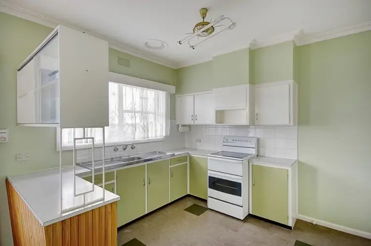 Second view of Homely house listing, 7 Murray Street, Hamlyn Heights VIC 3215