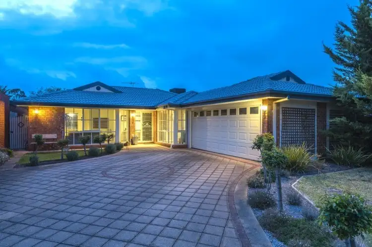 2 Carey Court, Sunbury VIC 3429