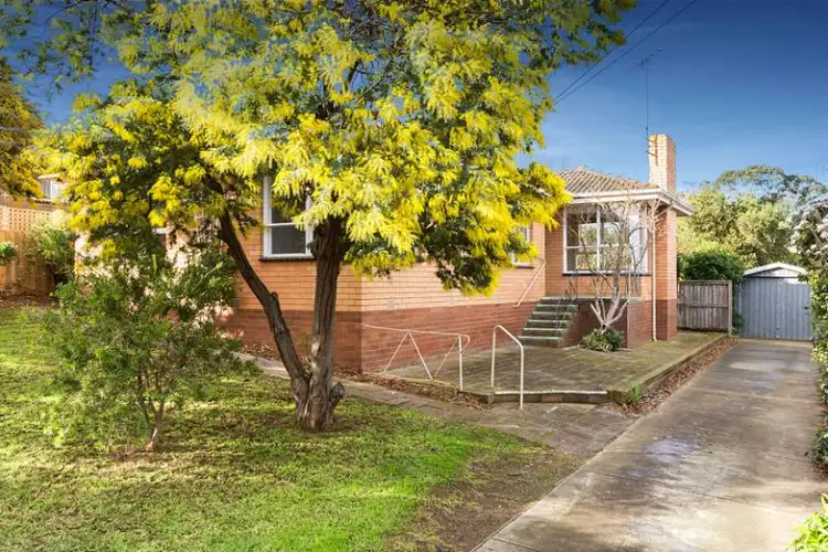 14 Elizabeth Street, Highton VIC 3216