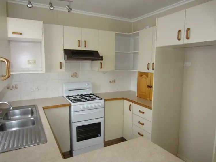 Sixth view of Homely house listing, 31 Robinson Street, Goulburn NSW 2580