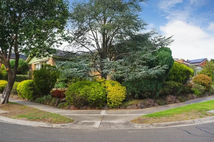 Third view of Homely house listing, 2 Farquharson Street, Mount Waverley VIC 3149