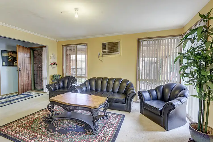 Second view of Homely house listing, 6 Cardross Court, Corio VIC 3214