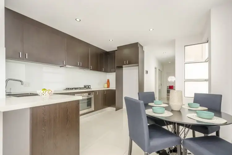 Sixth view of Homely unit listing, 2/28A Millers Road, Brooklyn VIC 3012
