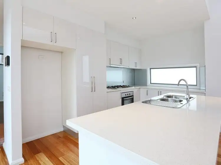 Fourth view of Homely townhouse listing, 3/39 Mark Street, Rosebud VIC 3939