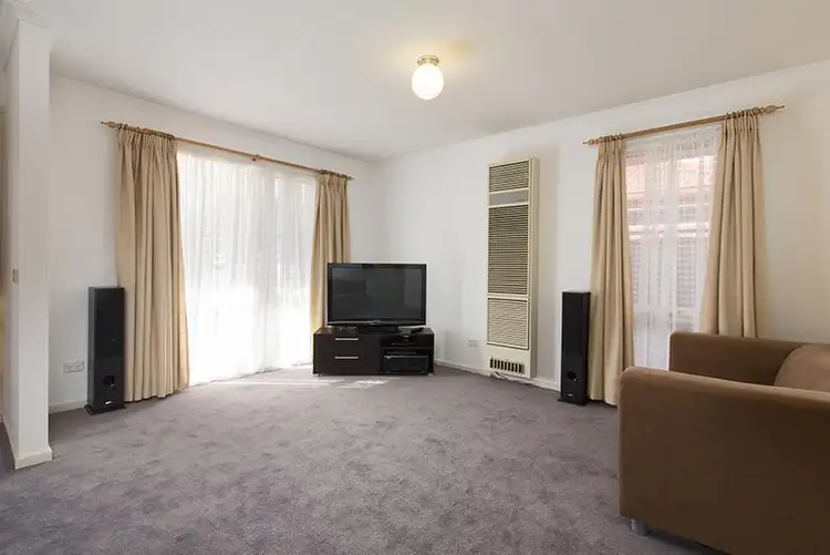 Second view of Homely unit listing, 2d Kangaroo Road, Chelsea VIC 3196