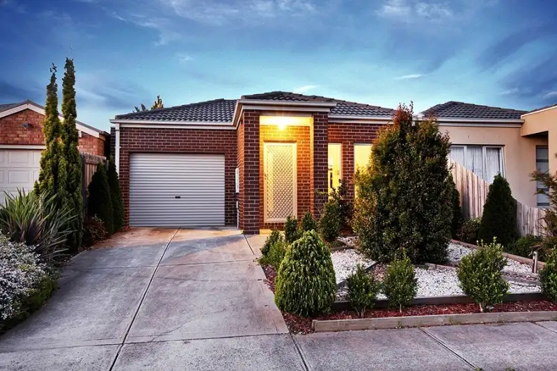 Main view of Homely unit listing, 1/4 Yale Court, Truganina VIC 3029