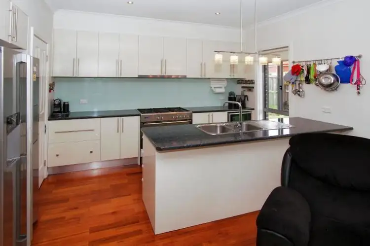 Second view of Homely house listing, 5 Lochaber Place, Epping VIC 3076