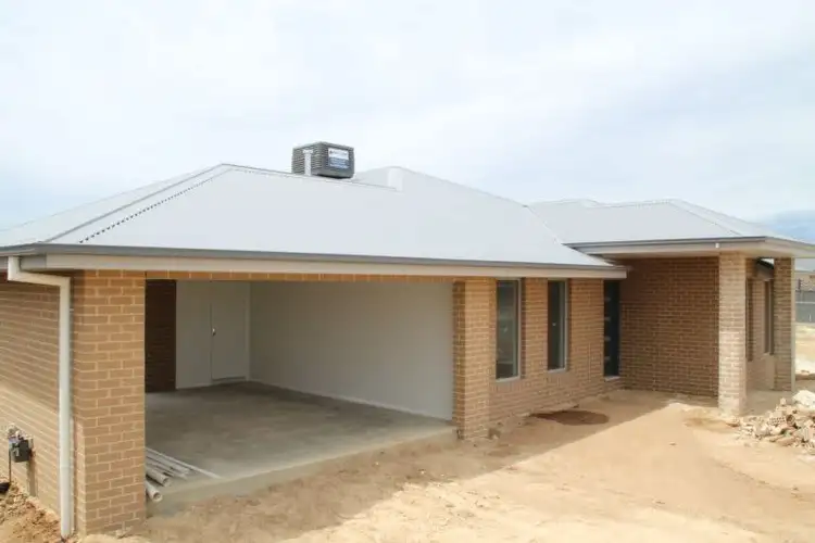 44 Pennsylvania Drive, Wangaratta VIC 3677