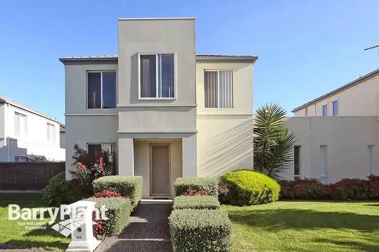 Main view of Homely townhouse listing, 94 Sovereign Manors Crescent, Rowville VIC 3178