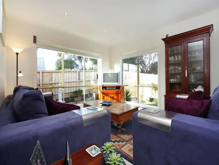 Second view of Homely townhouse listing, 1/129 Cranbourne Road, Frankston VIC 3199