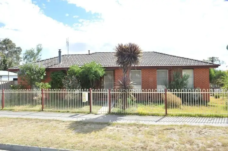 Second view of Homely house listing, 3 Ore Street, Long Gully VIC 3550