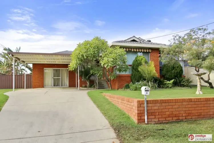 2 Magree Crescent, Chipping Norton NSW 2170