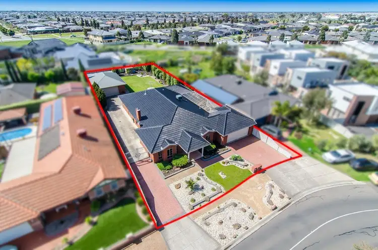 47 Caradon Drive, Truganina VIC 3029